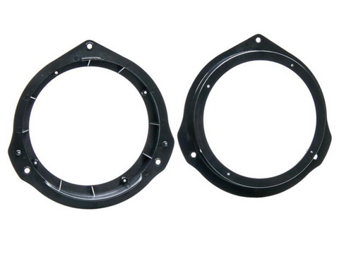 MB C-class (W204) Limousine  03/2007 - 11/2013 kaiutinadapteri