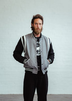 8000 CHET ROCK JOHNNY VARSITY TAKKI