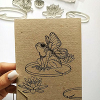 Lesia Zgharda Design: Frog with wings  - leimasinsetti