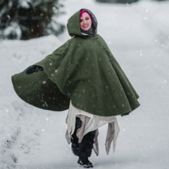 Villaiset ponchot ja viitat