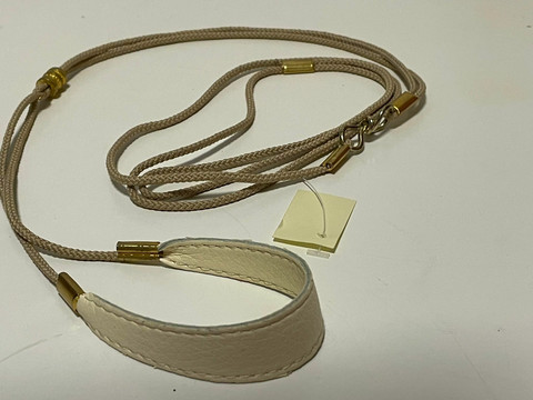 Näyttelytalutin levennetty panta beige