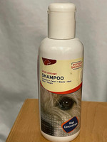 Vital Concept mustan koiran shampoo
