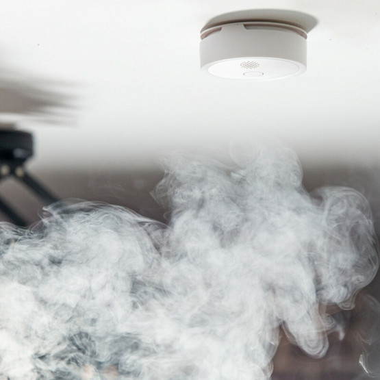 Shelly Plus Smoke Alarm - WiFi Palovaroitin