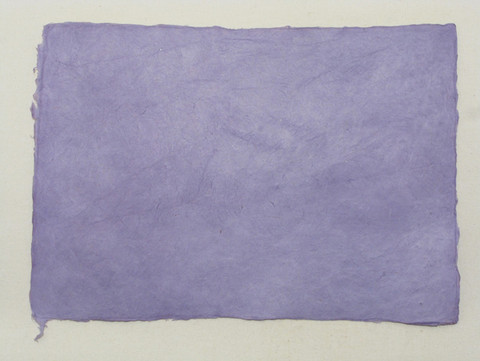 A4 vaalea liila Lilac, revitty reuna