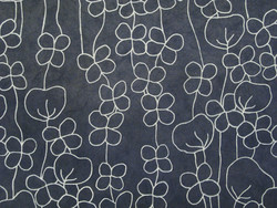 50x75 RRS pikkukukka, yönsininen valkoisella painatuksella D/40