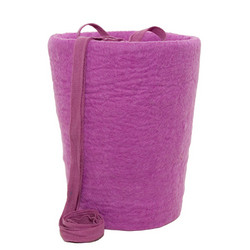 C18B, light lilac, felt cone