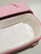 C15C perhonen, vaaleanpunainen, huopa ovaali vauva-arkku L, värin haalistuma toisessa kyljessä/nauhoissa