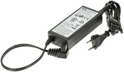 Verkkovirta-adapteri Alpicool matkajääkaappiin