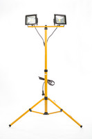 LED Energie 2x30W ledheitin, Tripod-jalusta