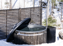 Hottia pähkinänruskea kylpytynnyri ja Hottia HT-20 Pro lämmitin