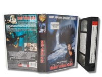 VHS -elokuva (Deep Blue Sea) K16
