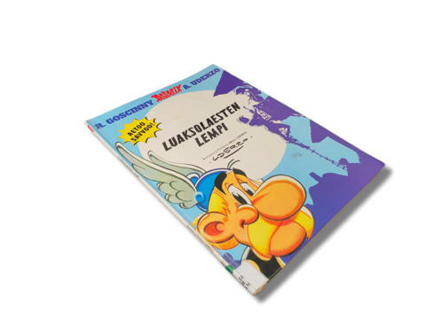 Sarjakuvakirja (Asterix Luaksolaesten Lempi - Aetoo Savvoo)
