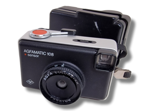 Vintage filmikamera (Agfamatic 108)