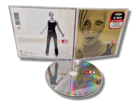 CD -levy (robyn is here)