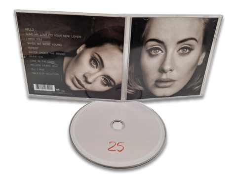 CD -levy (Adele 25)