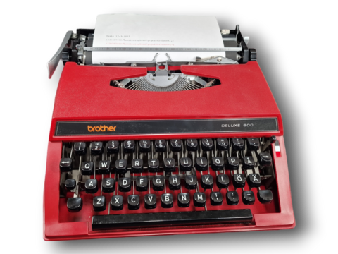 Vintage kirjoituskone (Brother Deluxe 600)
