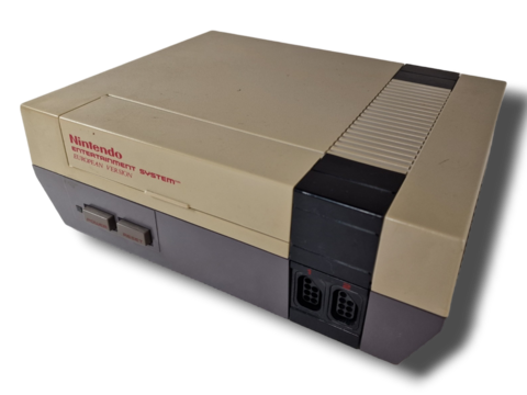 Pelikonsoli (NES 8-bit) -huuto.net kohde