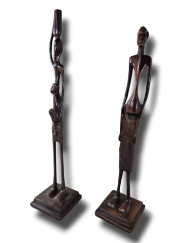 Kaksi metallista patsasta (korkeus 30 cm