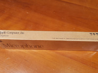 Retro mikrofoni (Apple)