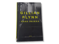 Kirja (Gillian Flynn - Paha paikka)