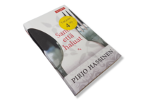 Kirja (Pirjo Hassinen - Sano että haluat)