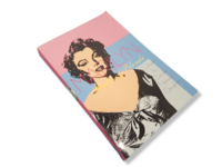 Kirja (Marilyn Monroe - Shades Of Blonde - Edited by Carole Nelson Douglas)
