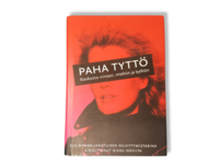 Kirja (Kikka Isoviita - Paha tyttö - Koukussa viinaan, miehiin ja työhön - Eija Nyman-Janatuisen selviytymistarina)