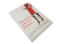Kirja (Lauren Weisenberger - Paholainen pukeutuu Pradaan)
