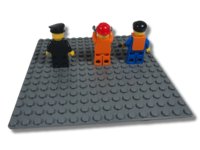 Kolme Lego figuuria