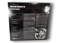 LP / vinyyli -levy (Walter Bishop JR - Milestones)