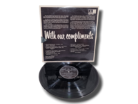 LP / vinyyli -levy (With Our Compliments)