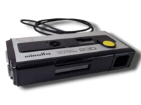 Vintage filmikamera (Minolta Pocket Autopak 230)