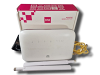 4G -modeemi / reititin (Huawei B715s)