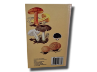 Kirja (Mushrooms - A Magna Field Guide)