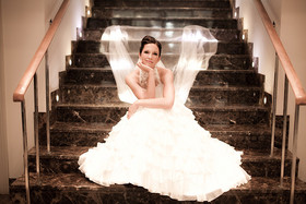 Uniikki mittatilauspuku - arkistojen helmiä