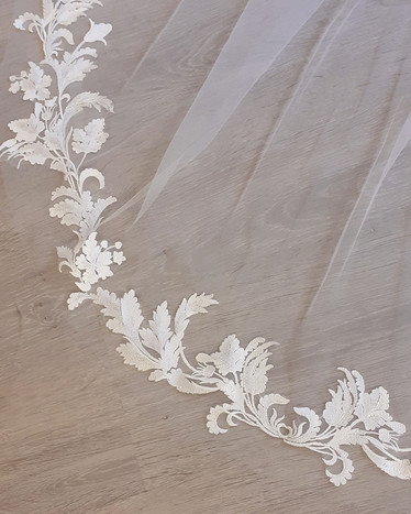 Garden huntu 250cm pitsireuna, vaalea ivory