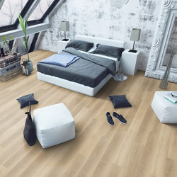 Proteuksen vaalea tammi 29,95 €/m² (integroitu aluskate)