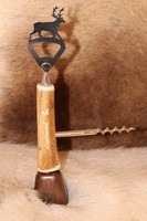 Bottle Cap Opener Reindeer II with Corkscrew and Bell