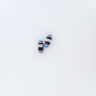 Läpivientinippa 8mm QSS-8
