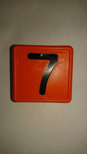 Numerolaatta kaulapantaan - numero 7 (10kpl)