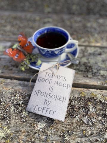 Coffee -etiketti, Fabriikki