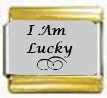 I Am Lucky, kullanväriset reunat