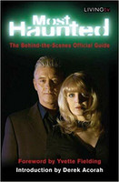 Most Haunted: The Behind-the-Scenes Official Guide (käytetty)