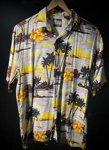 Hawaii shirt #143 SIZE M
