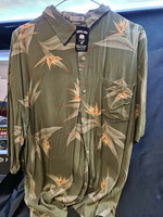 Hawaii shirt #208 L