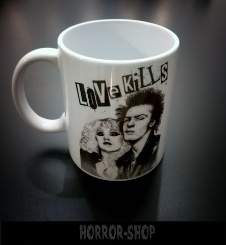 Love Kills -mug