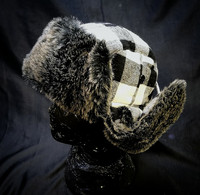 Winter cap black and white