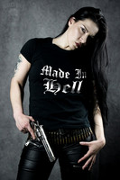Made In Hell, hihaton ja t-paita sekä ladyfit