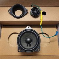 BMW HiFi 676 keskikaiutin G-sarja
