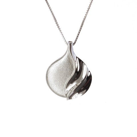 Silver pendant Lidia